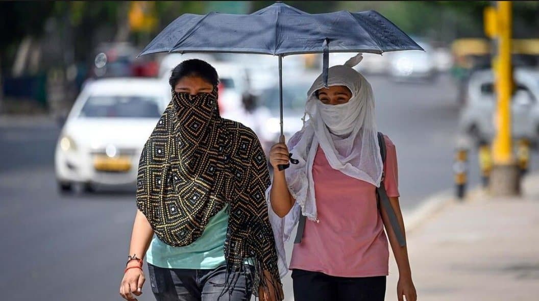 Weather: শুক্রবার অবধি দক্ষিণবঙ্গে চলবে তাপপ্রবাহ, সতর্কবার্তা হাওয়া অফিসের