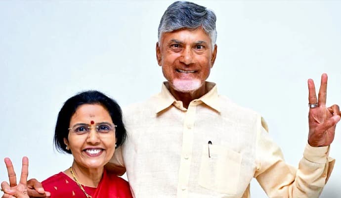 Chandrababu Naidu:‌ ভোটে দারুণ রেজাল্ট, ফলপ্রকাশের পাঁচ দিনেই চন্দ্রবাবুর স্ত্রীর সম্পত্তি বাড়ল ৫৩৫ কোটি টাকা