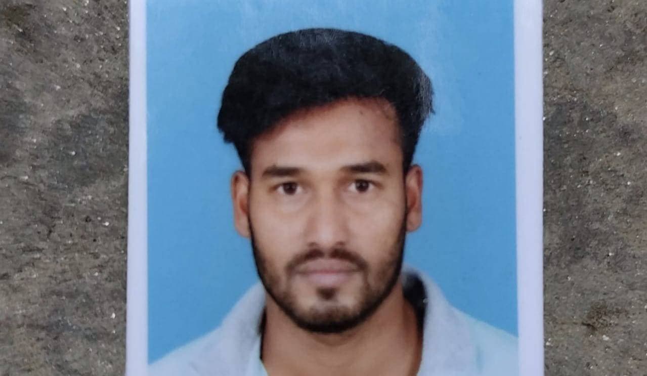 Kakdwip Fisherman Dies in Jail in Bangladesh