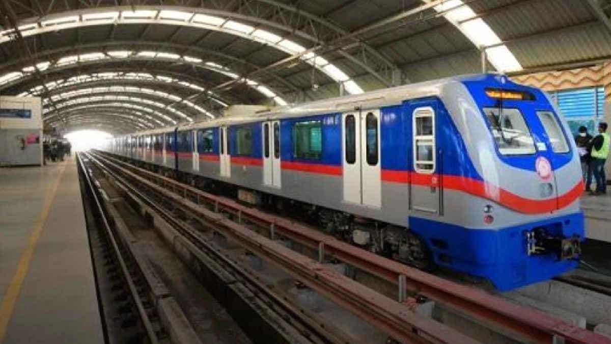 Kolkata Metro stopped the special night metro services