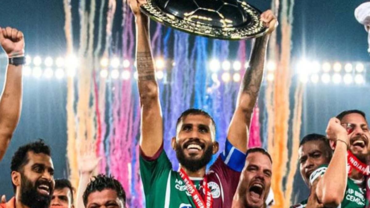 Kolkata derby at saltlake stadium in 18th october 2025