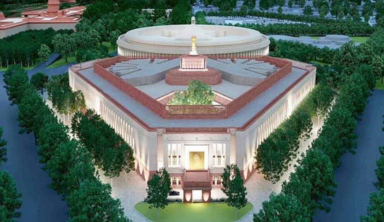 PARLIAMENT:  নিরাপত্তা কাঠামোয় গলদ সংসদে