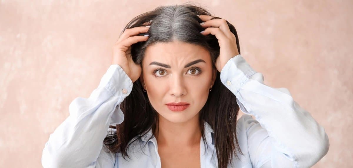 This natural home remedy helps to prevent grey hair 
