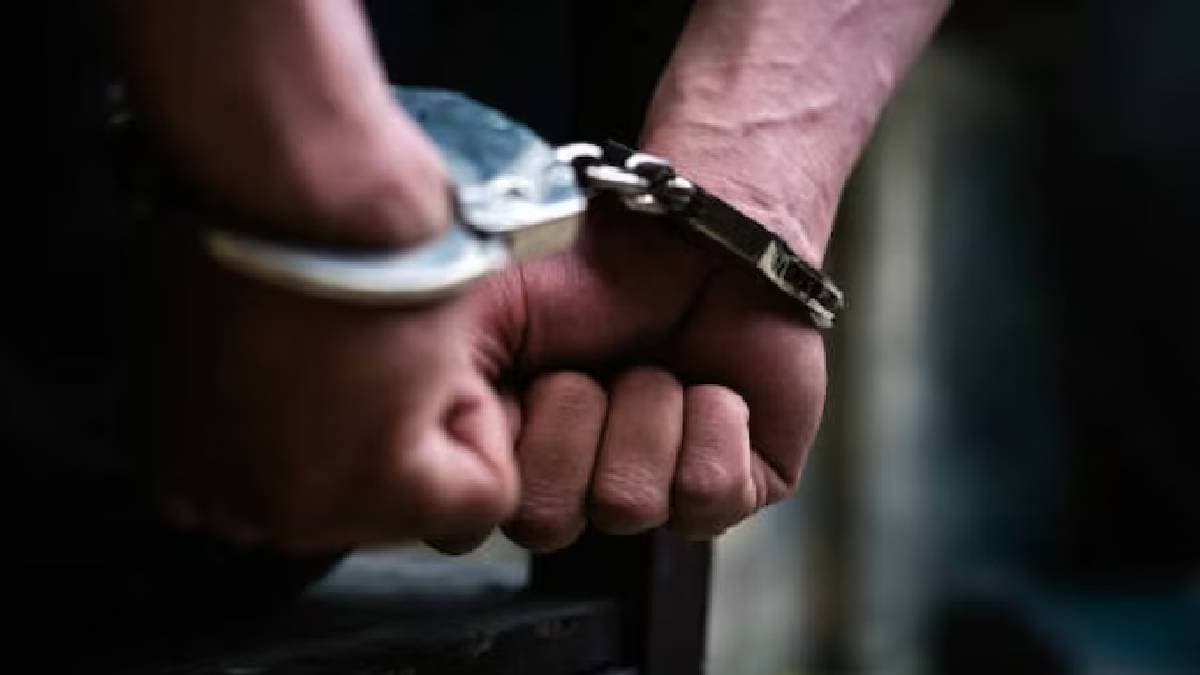 Indore E-Rickshaw Driver Hired By School Arrested 