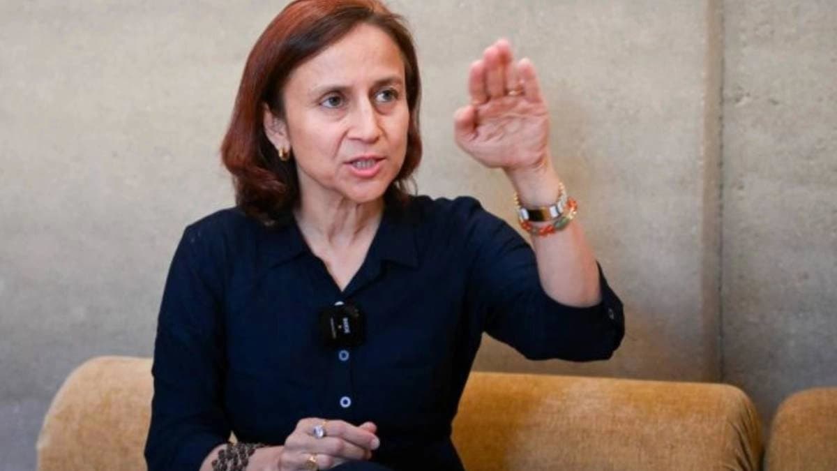 Sonam wangchuk wife directly attacks centres position on arrest