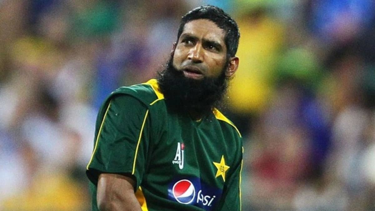 Former India spinner Amit Mishra slammed  Mohammad Yousuf as he attacks Suryakumar Yadav with filthy words