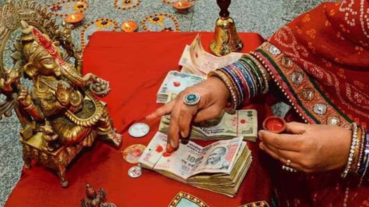 destiny will change and maa lakshmi will shower blessings if you buy these things on dhanteras  lif