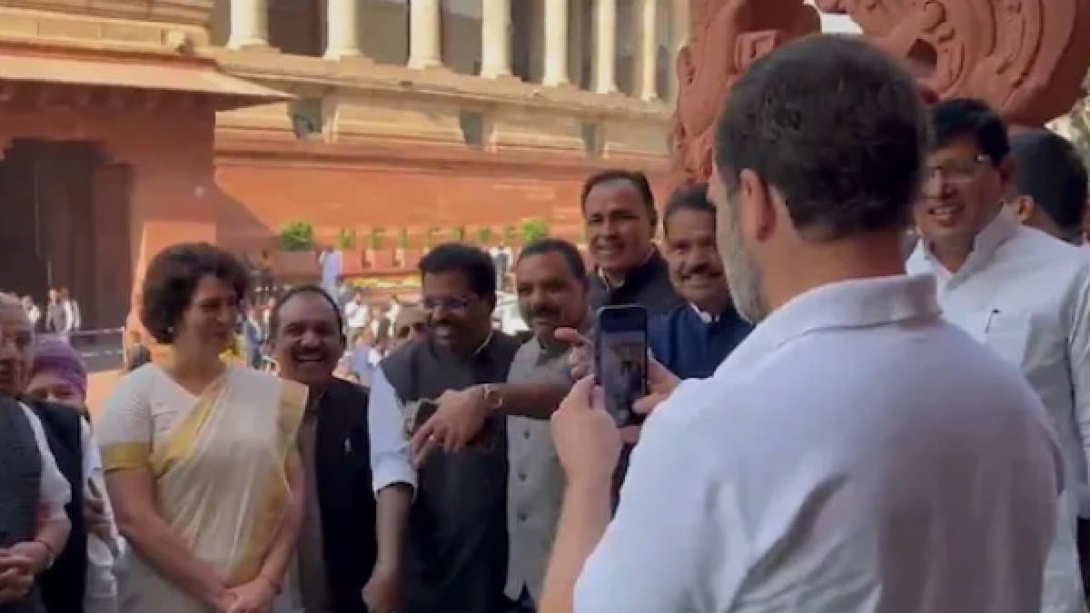Brother Rahul Gandhi Clicks Priyanka Gandhi Candid Moment in parliament 