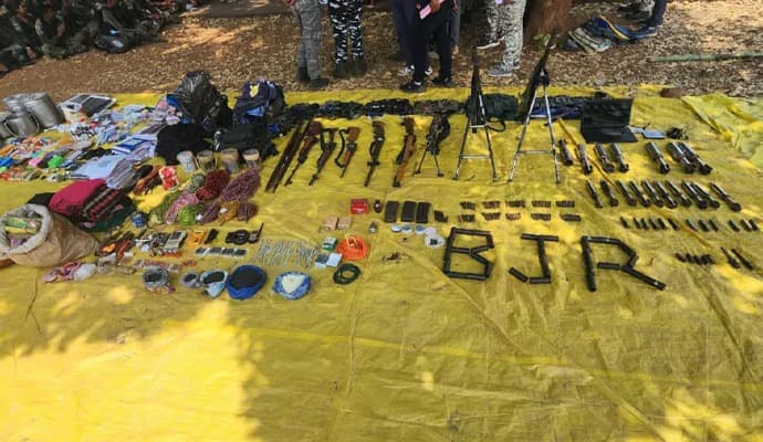 Maoists Killed:‌ উদ্ধার হল আরও তিন মাওবাদীর দেহ, বিজাপুরে পুলিশি এনকাউন্টারে খতম ১৩ মাওবাদী