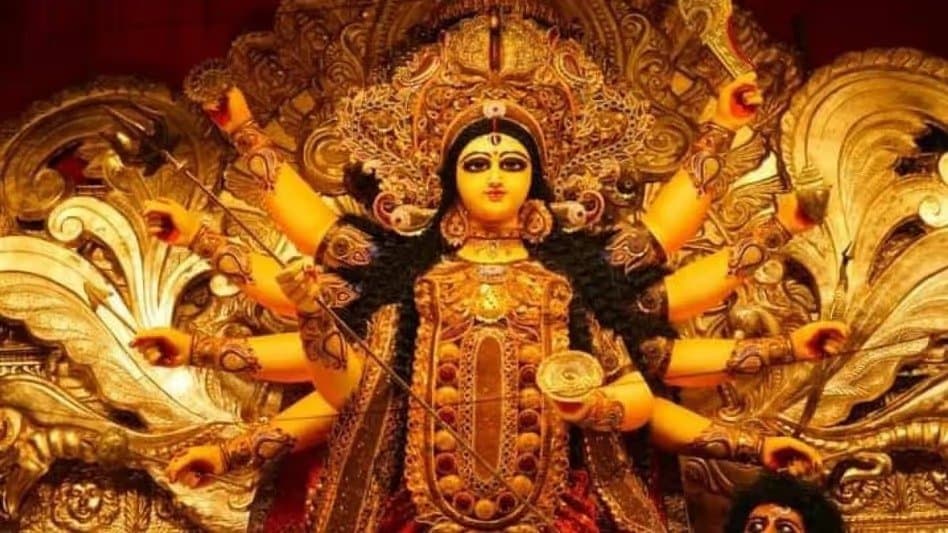 these things to follow when first time go to Durga Puja pandal hoping with child lif
