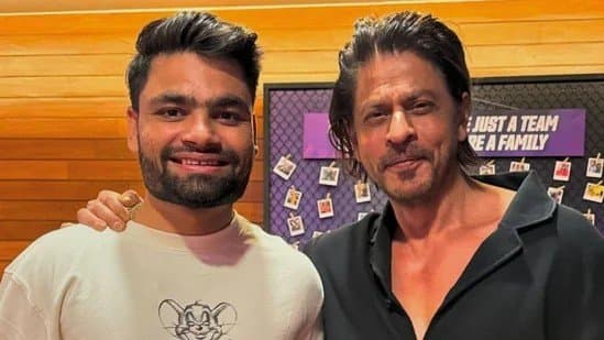Shahrukh Khan questions KKR star regarding Birthday Post