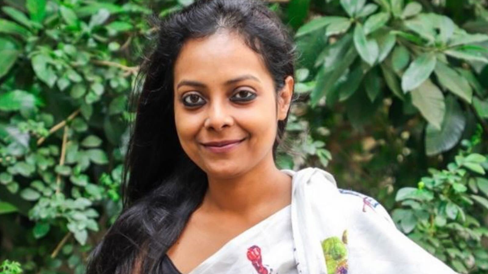 Actrees Gulshanara khatun s post after r g kar hospital incident stir controversy on social media