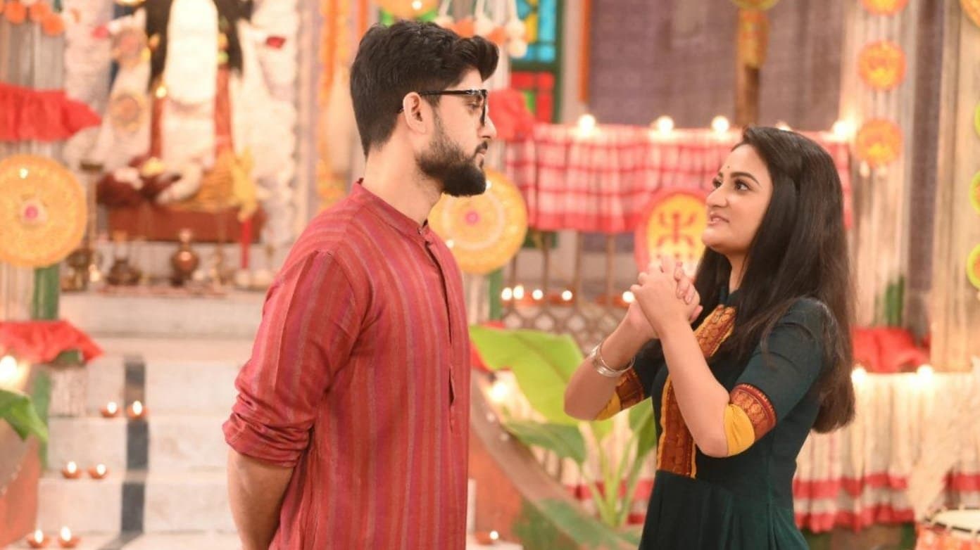 shooting coverage of zee bangla serial mittir bari which starring adrit roy and parijat choudhary ent