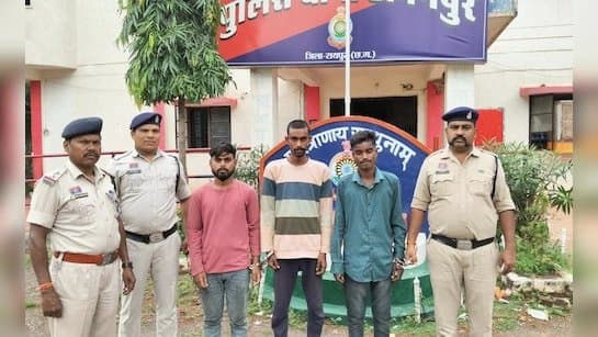 Man Killed Over Bidi Police Arrested Three in Madhya Pradesh 