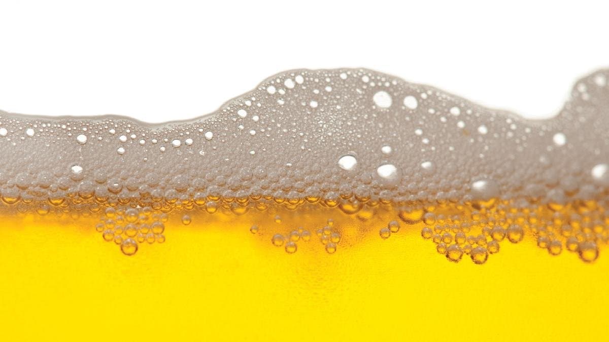 Swelling and other early signs of kidney damage