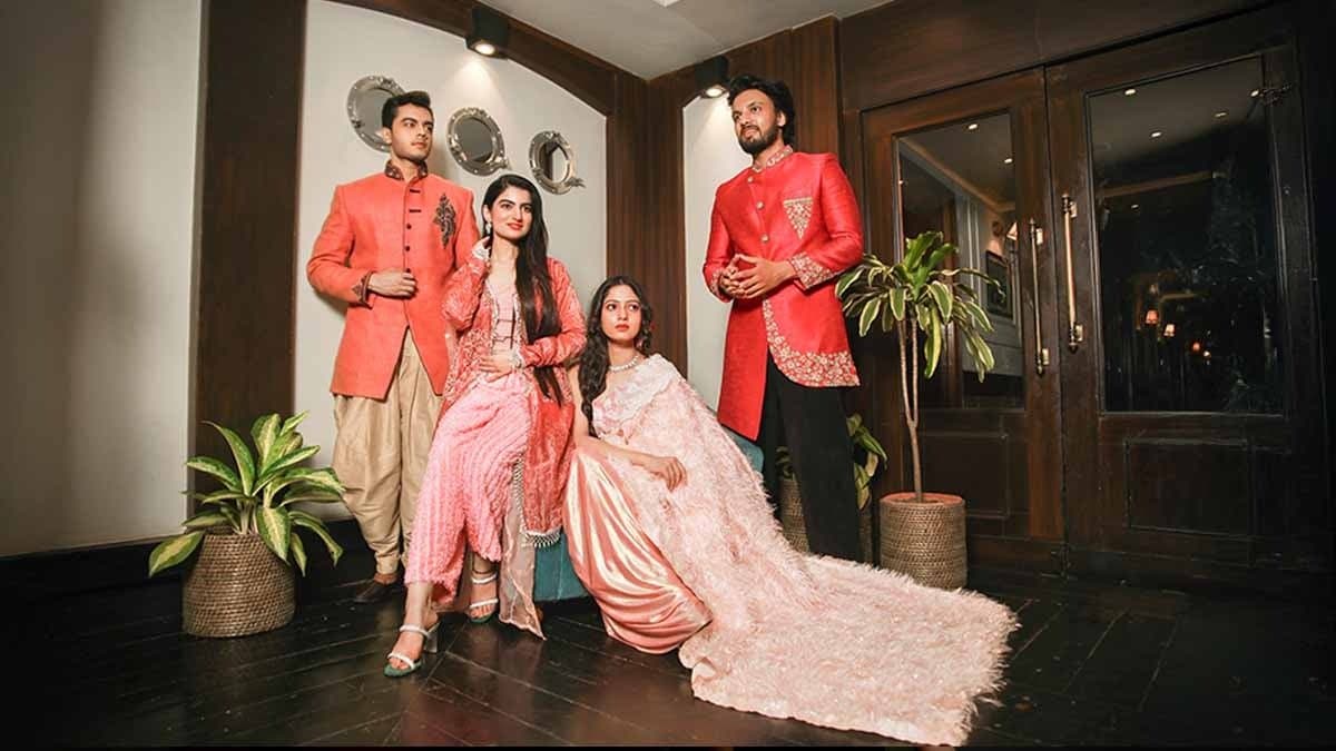 Friendship Day special fashion style statement for Aajkaal