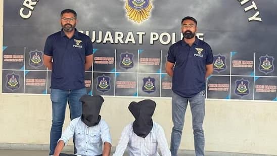 Gujarat: নামাজ পড়ার সময় পড়ুয়াদের ওপর হামলা, গ্রেপ্তার ২