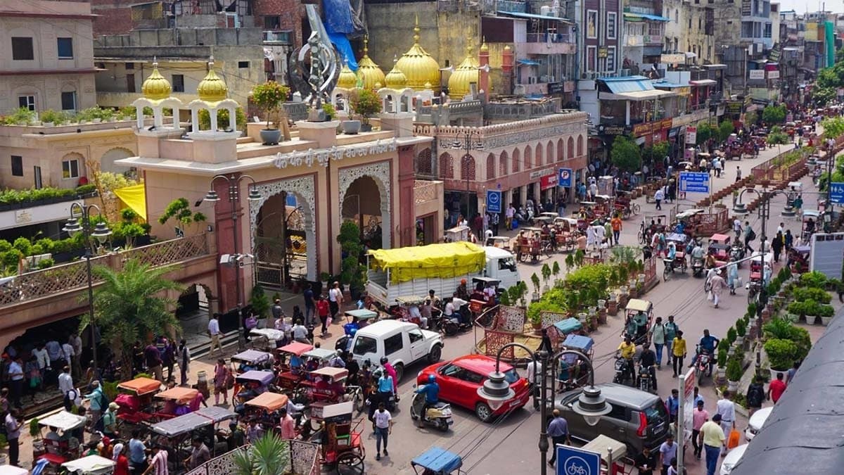 Delhis historic Chandni Chowk market do you know who built it what was the original name of this market