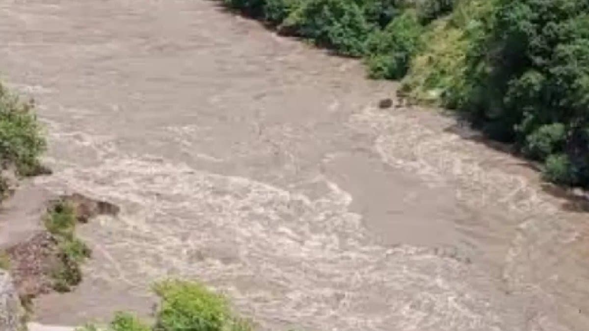 Kashmir Pahalgam attack  Pakistan occupied Kashmir flood alert says report