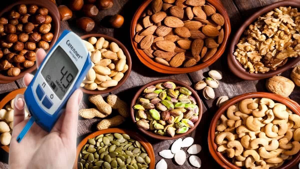 Can Diabetic patients eat dry fruits know how much quantity is safe to control blood sugar lif