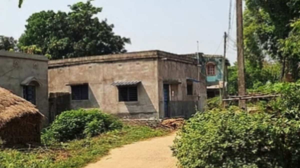 Two-storey house can invite trouble believe residents of this Bengal village