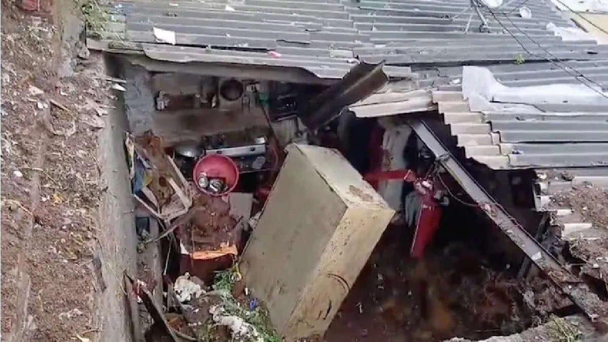 Landslide In Mumbai and Extreme Heavy Rainfall Likely saturday