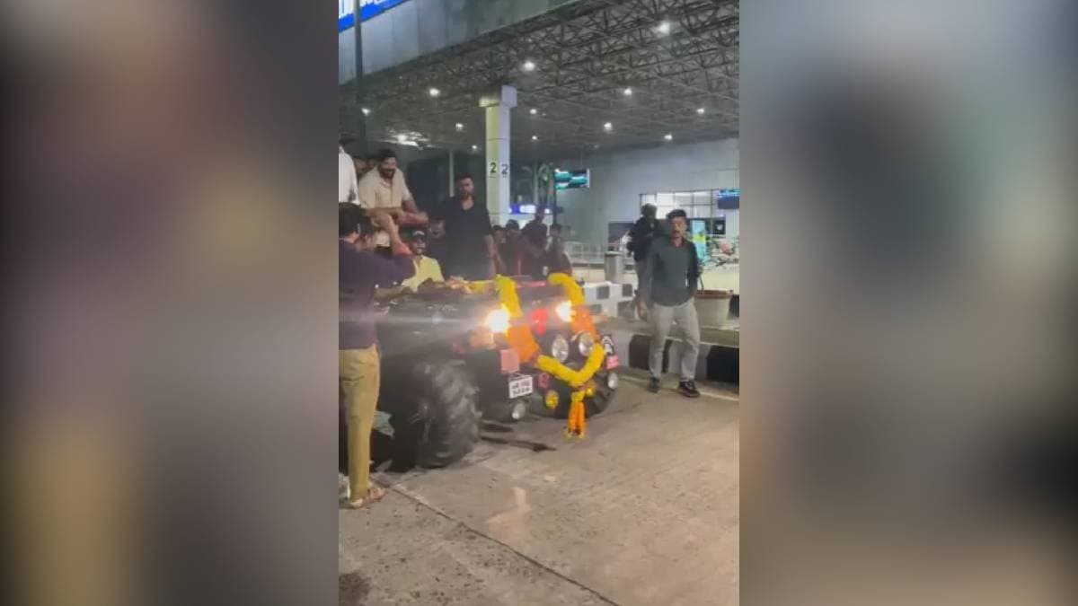 Nitish Kumar Reddy Receives Heroic Welcome In Visakhapatnam After Australia Test Tour spt