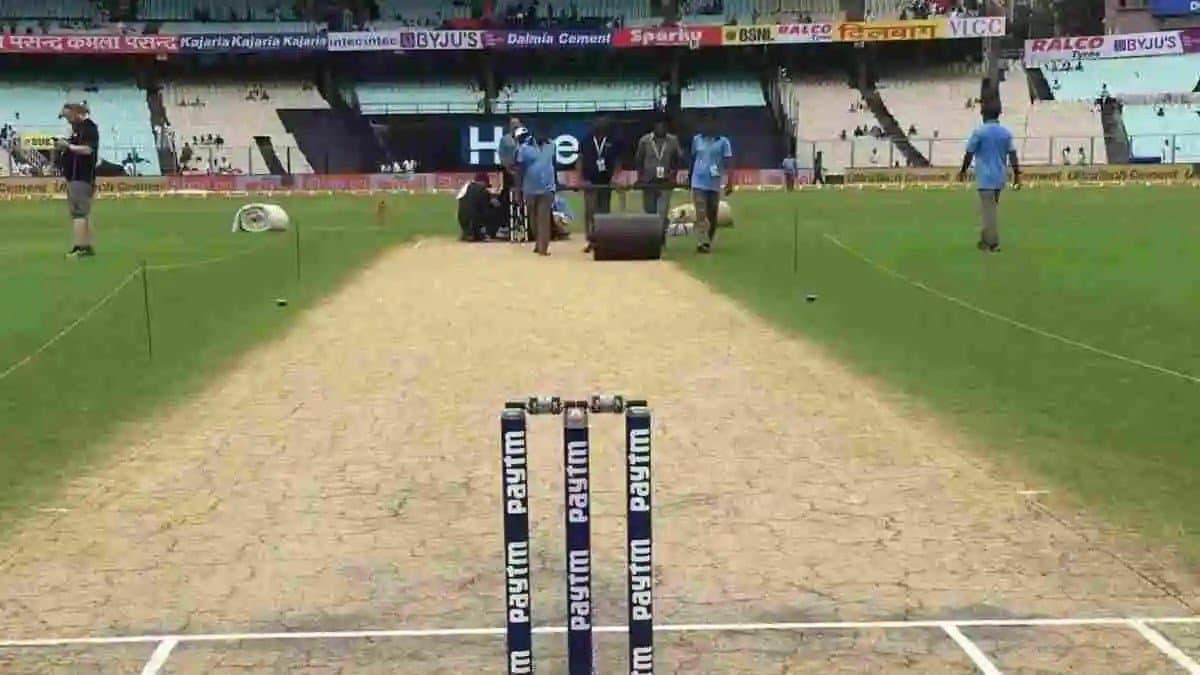 Eden Gardens get ready for a sporting wicket ahead of India-South Africa first test