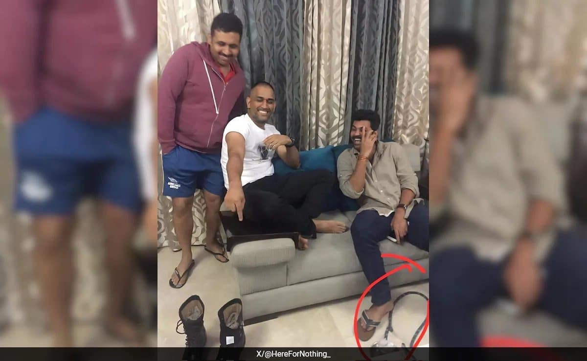 MS Dhoni Hookah memes take over internet by storm 