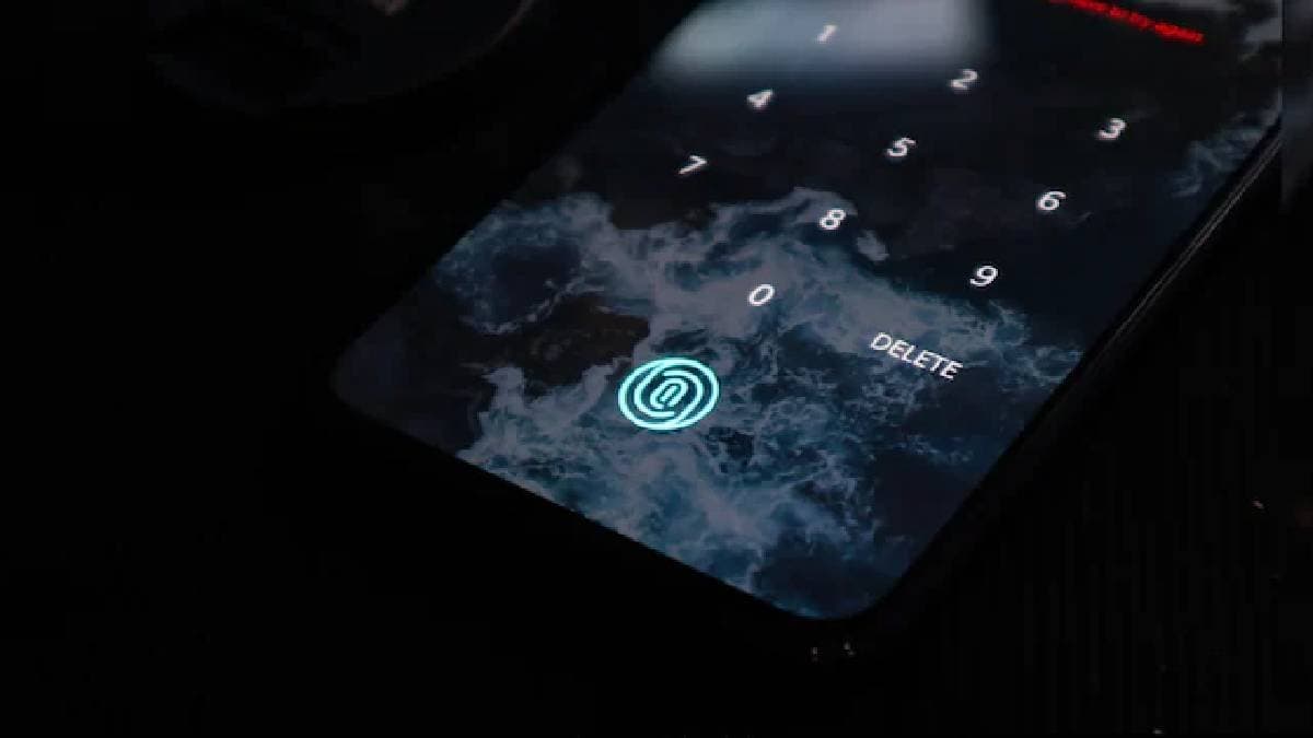 Man Hides Phone Inside Womens Washroom In Delhi Government Hospital