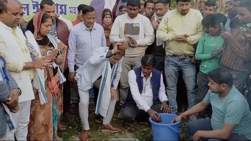 WATER: ফরাক্কাবাসীর পানীয় জলের সমস্যা দূর করাই প্রধান লক্ষ্য তৃণমূলের  