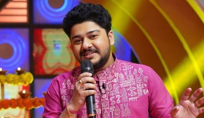 Tollywood: দুবাইতে বাড়ি কিনলেন সারেগামাপা খ্যাত গায়ক ঋষি চক্রবর্তী 