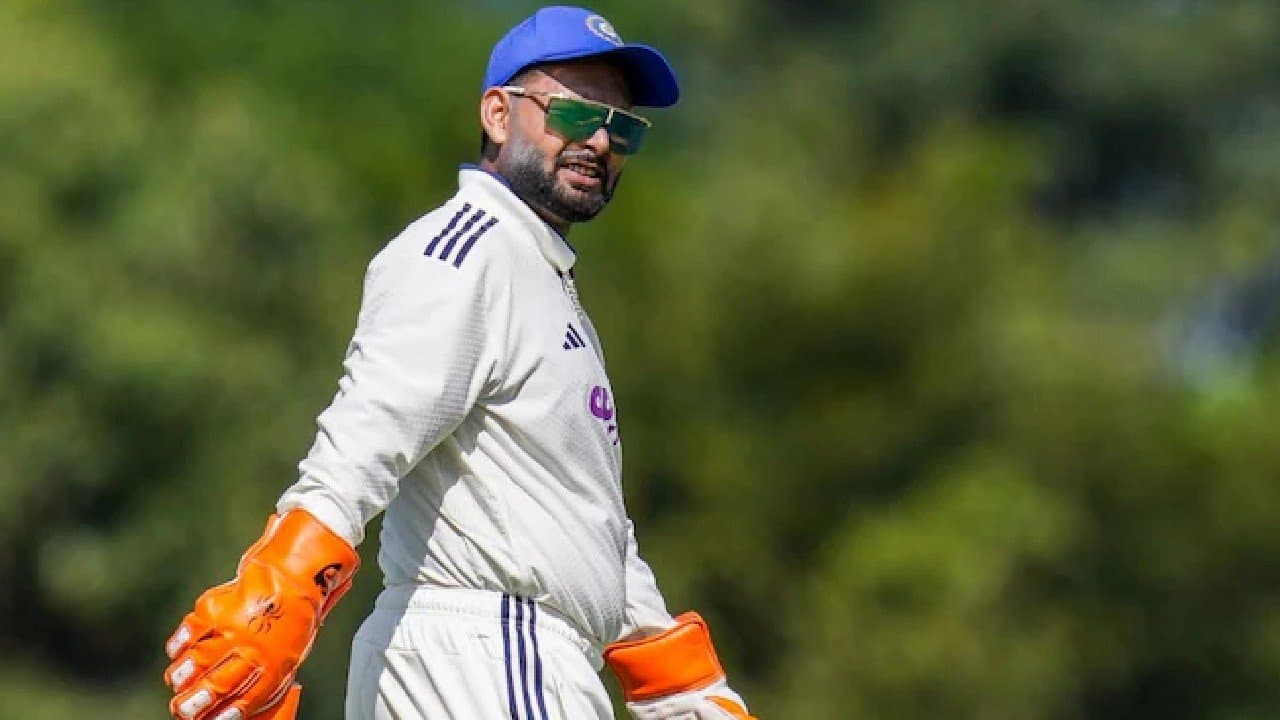 Rishabh Pant suffers injury scare in India A game
