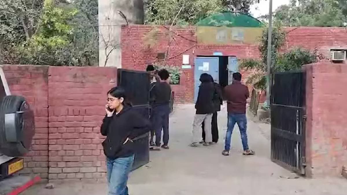 2 students found dead at ashoka university