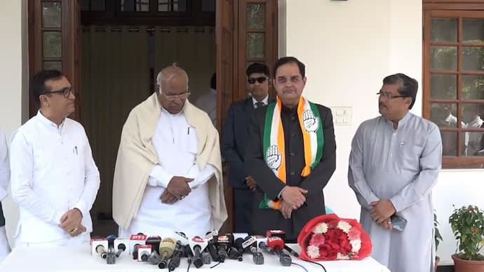 JOINS: হরিনায়ার বিজেপি সাংসদ ব্রিজেন্দ্র সিং যোগ দিলেন কংগ্রেসে 