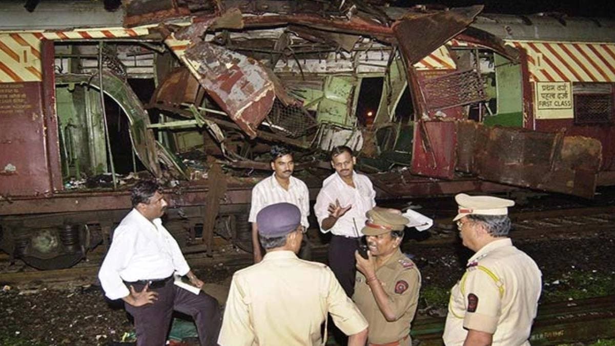  2006 Mumbai train blast case 12 acquited at bombay high court