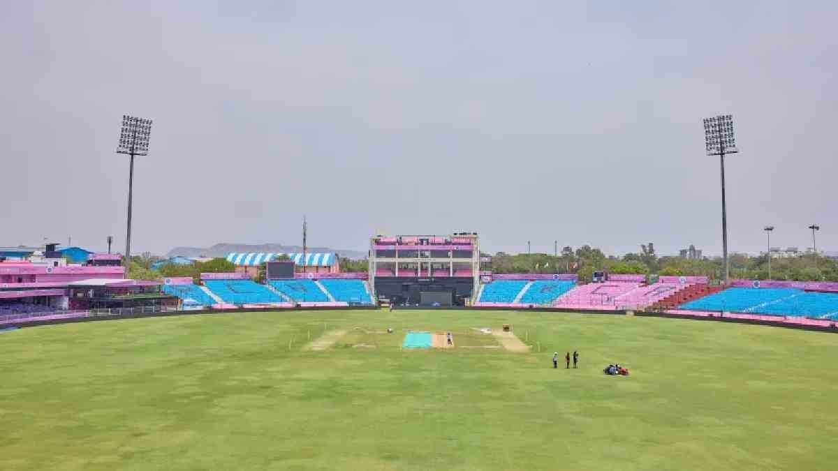 Bomb threat in jaipur stadium 