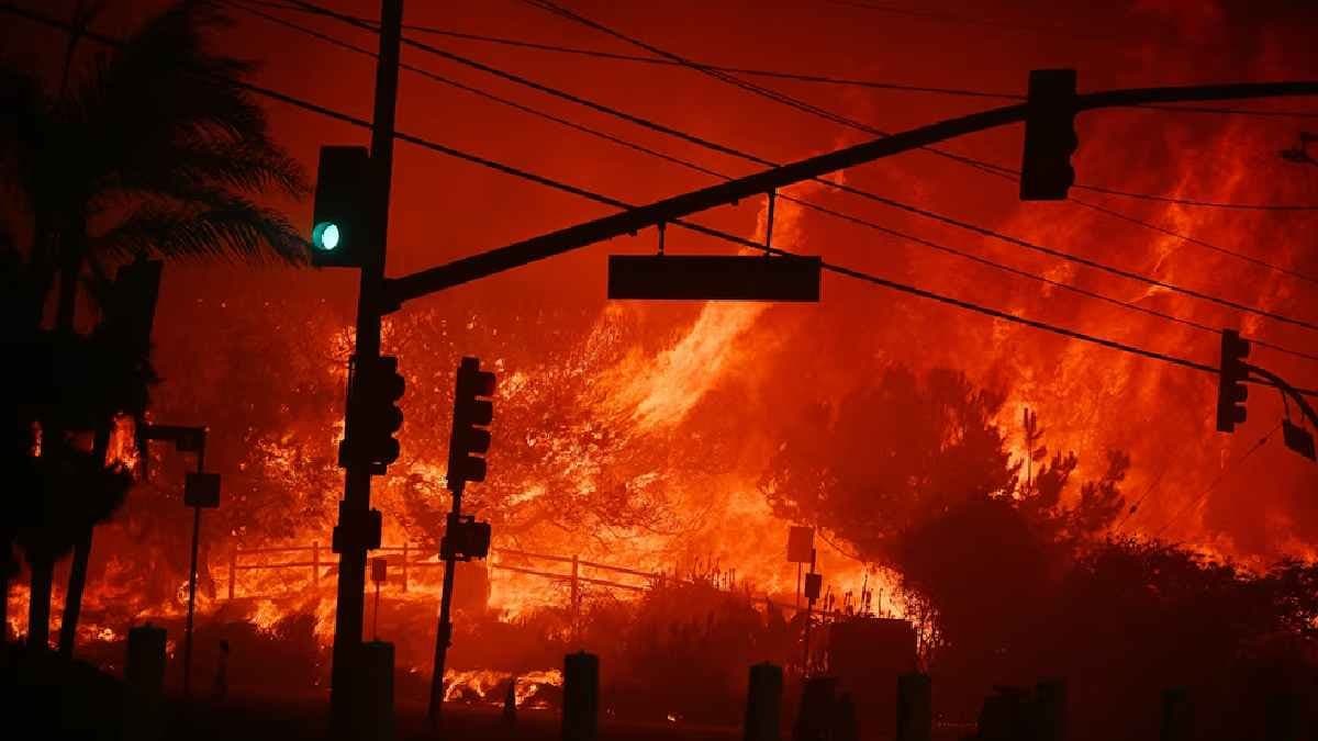 Over 30000 people evacuated due to a massive wildfire in Los Angeles gnr
