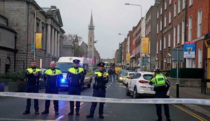 knife attack at ireland, five injured