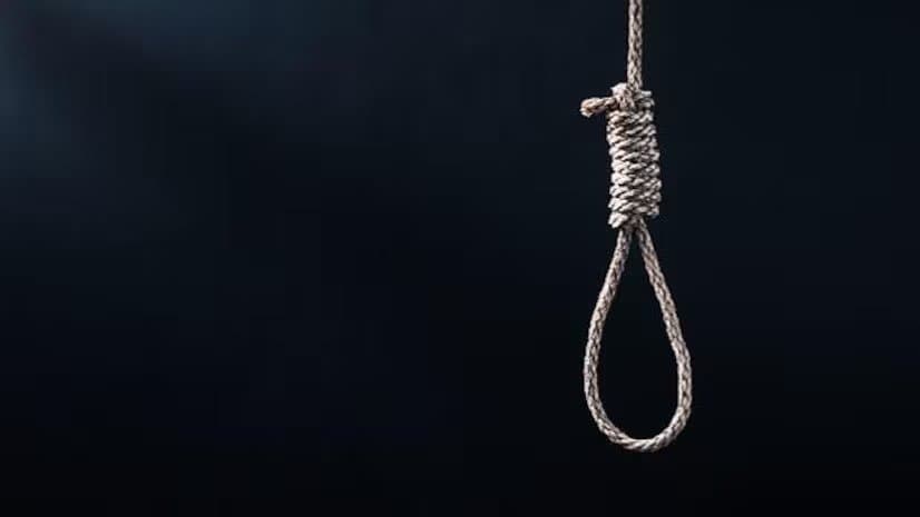 mysterious death of a student in kolkata