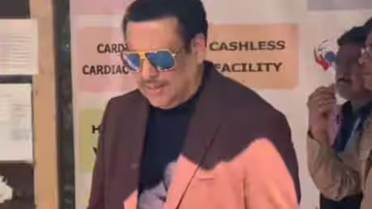 Govinda discharged from the hospital after health scare