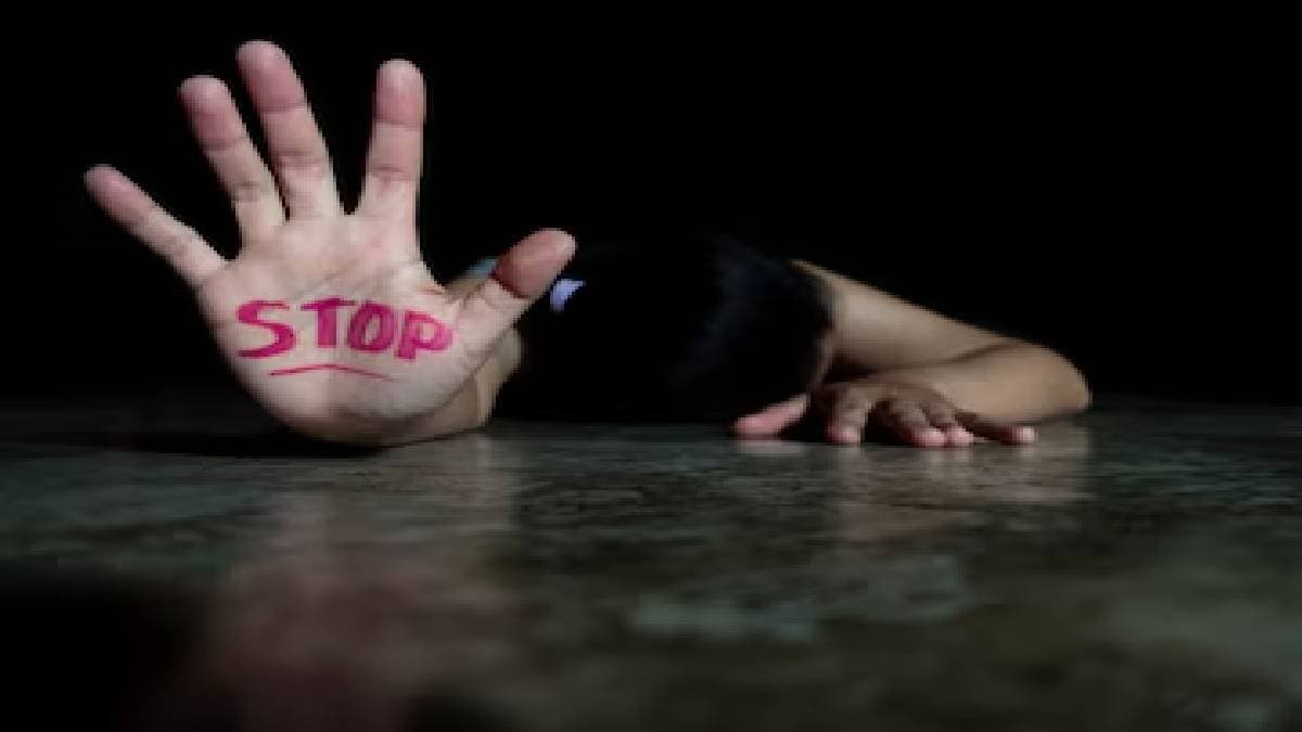 chennai couple arrested for outrage daughter 