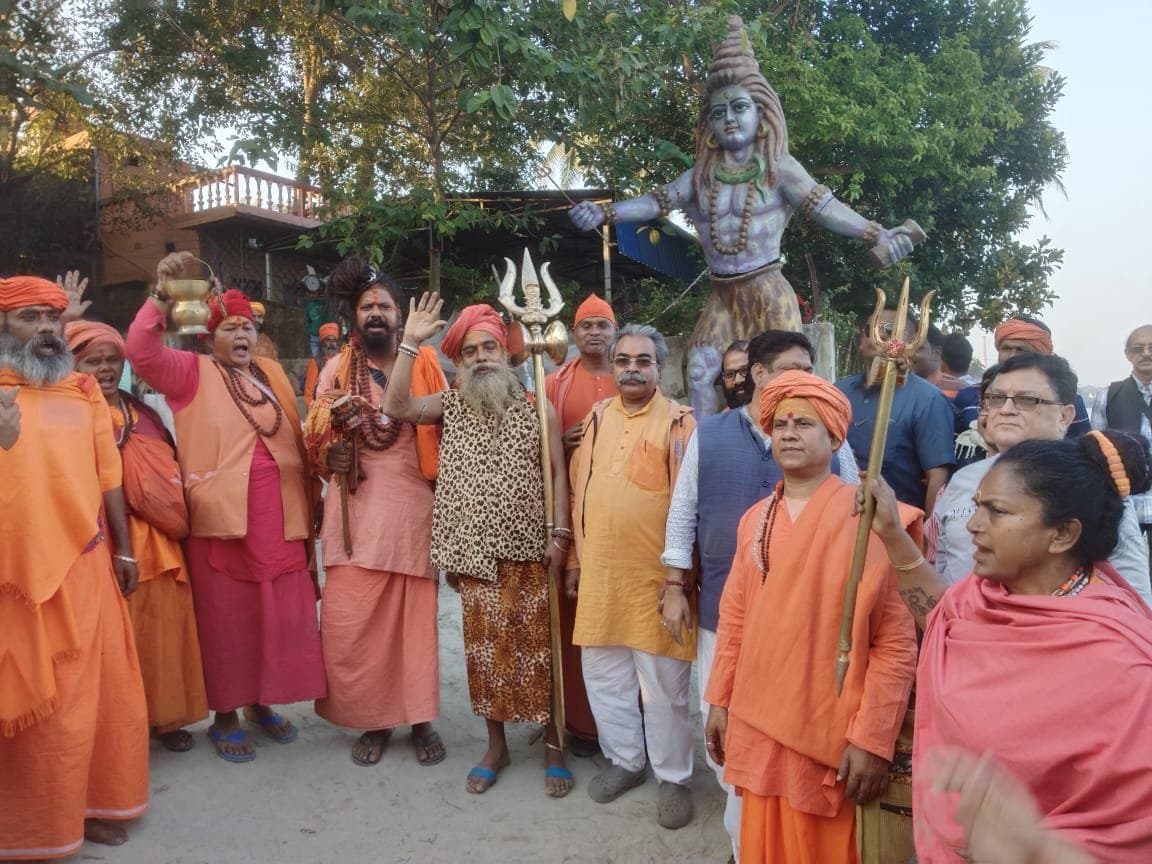 সূচিতে কাঁটছাঁট হলেও, সাড়ম্বরে প্রস্তুতি ত্রিবেণী কুম্ভমেলার