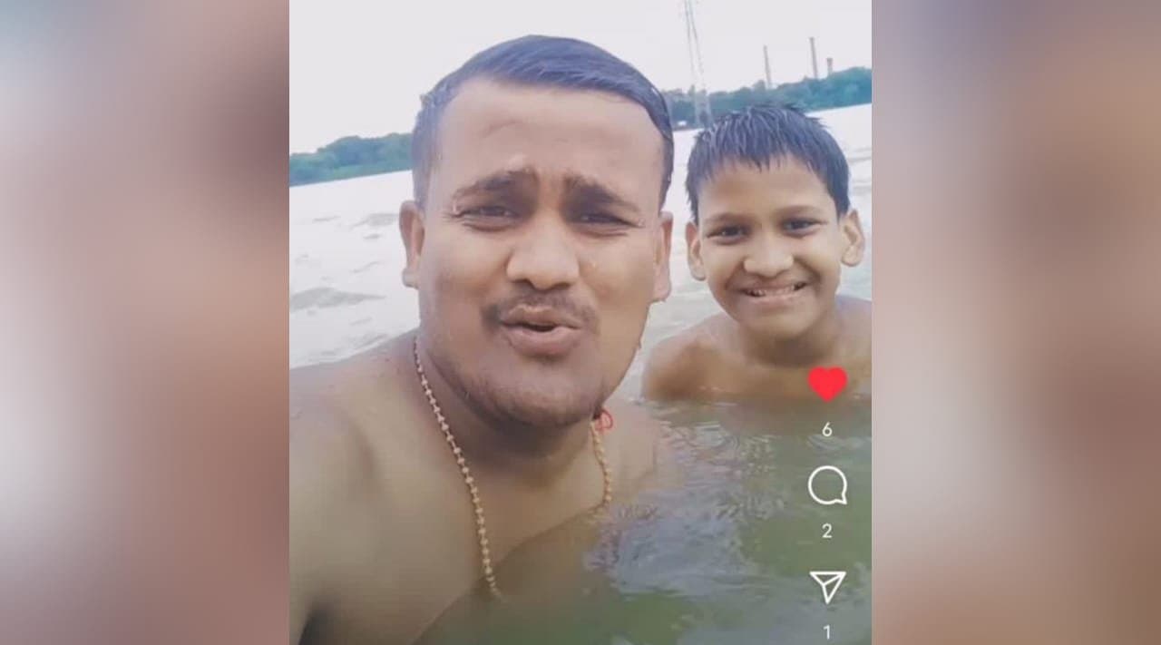 Death: সেলফি তুলতে গিয়ে গঙ্গায় তলিয়ে মৃত্যু বাবা-ছেলের