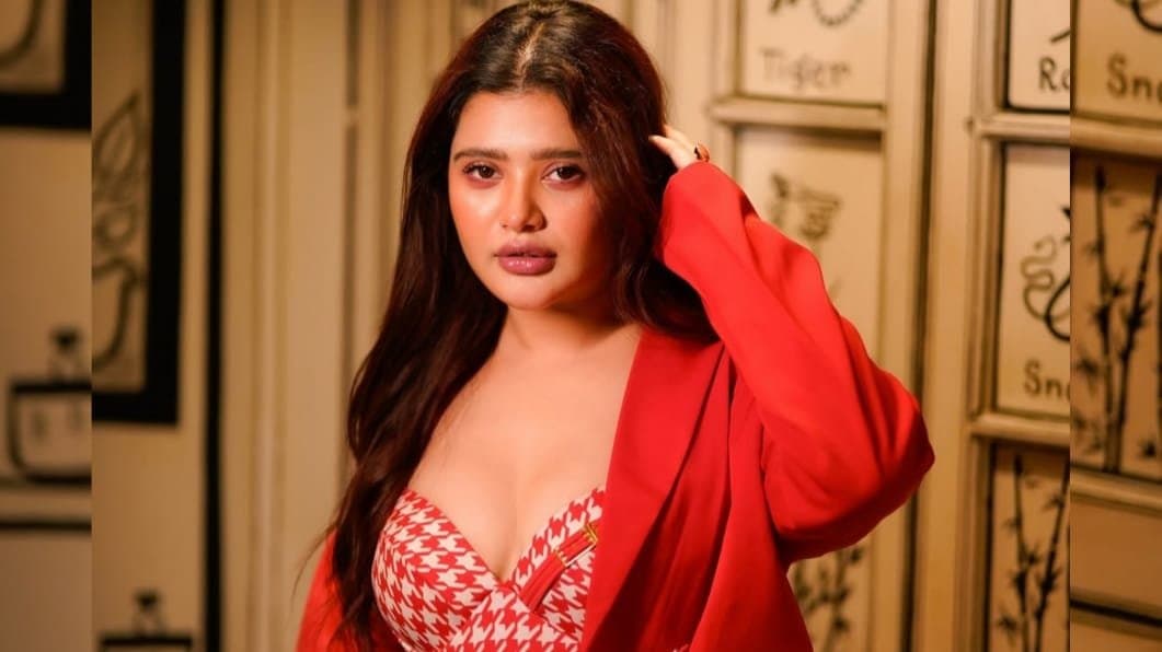 Tollywood actress Ena Saha shared her skin and hair care routine during monsoon 