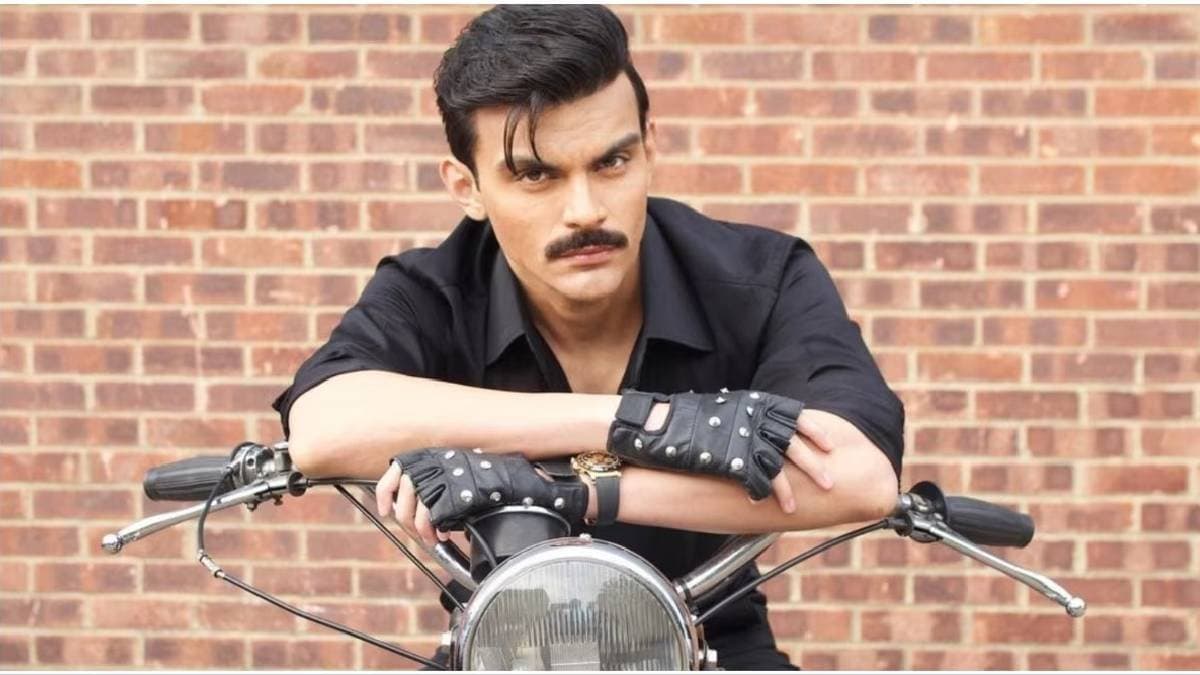 Sky Force famed actor Veer Pahariya is reacting to multiple trolled videos roasting him ENT