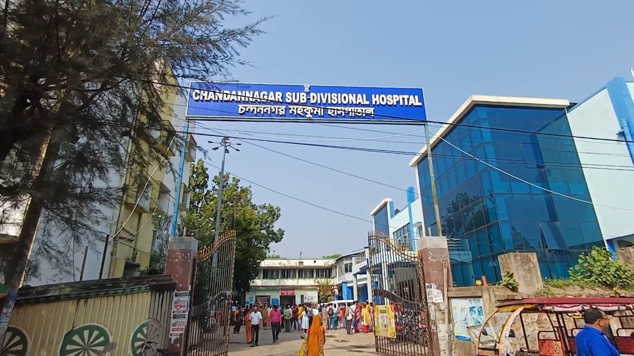 'মদ দাও, খাব', আবেদনে সাড়া না পাওয়ায় ছাদ থেকে ঝাঁপ দিয়ে আত্মঘাতী রোগী