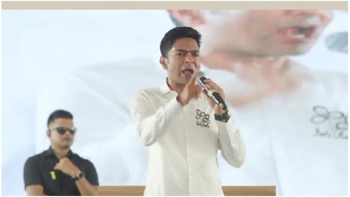 abhishek at darjeeeling vote