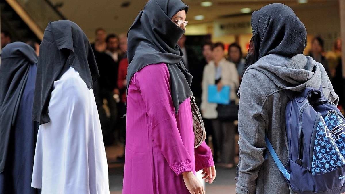 Saudi Arabian man married school principal school teacher and student of the same school