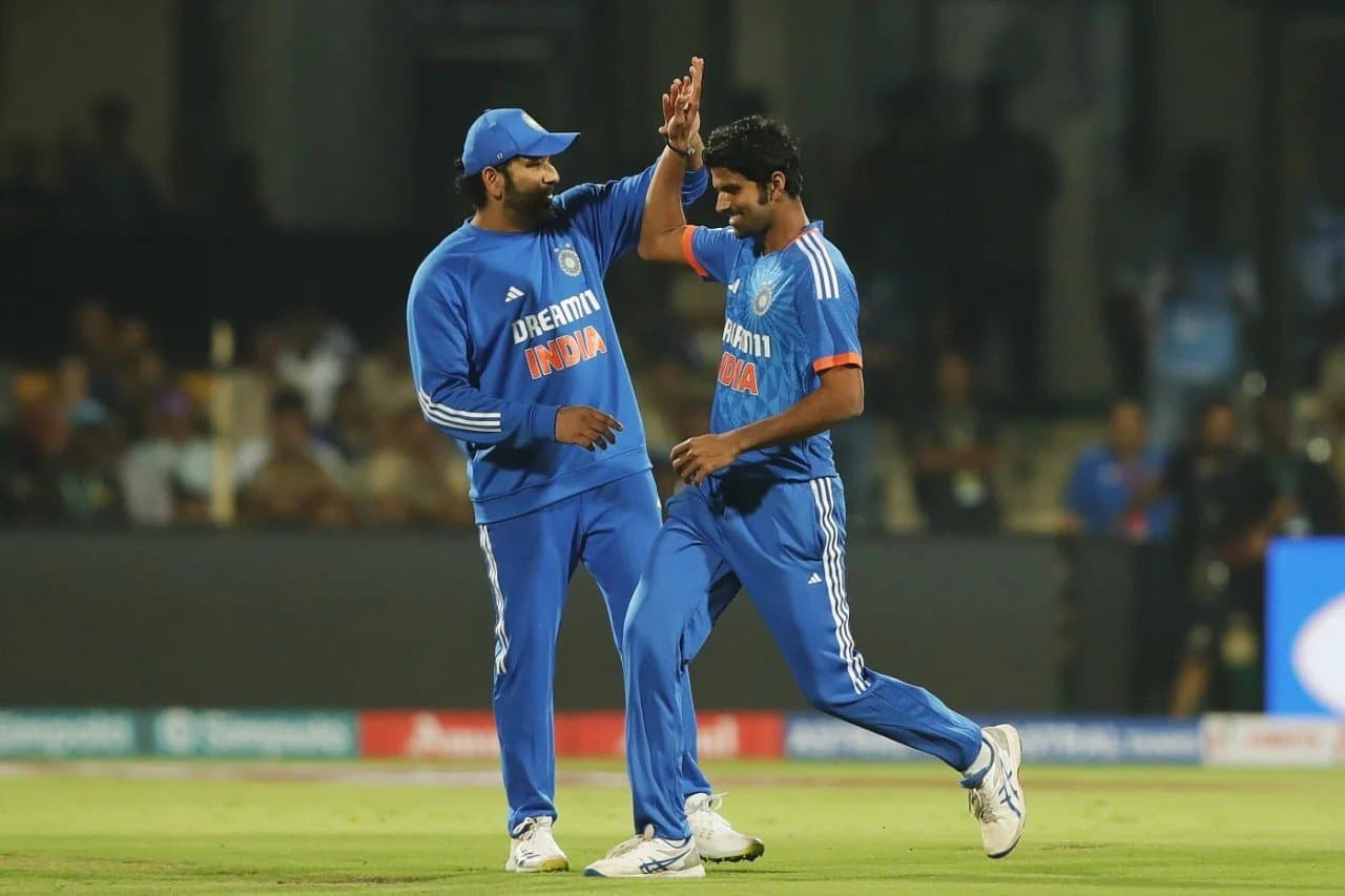India-Afghanistan: নাটকীয় ম্যাচে জোড়া সুপার ওভার, রোহিতের দাপটে সিরিজ ৩-০ তে জিতল ভারত
